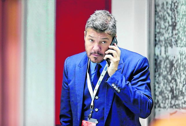 Desencajado. Al dirigente de San Lorenzo se lo vio muy dolido en el estadio Hernando Siles.