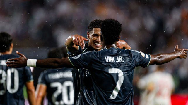 Real Madrid ganó y se clasificó primero en su zona.