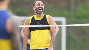 Carlos Quintana sonríe en medio del entrenamiento. El ánimo en Central es de mucha confianza.