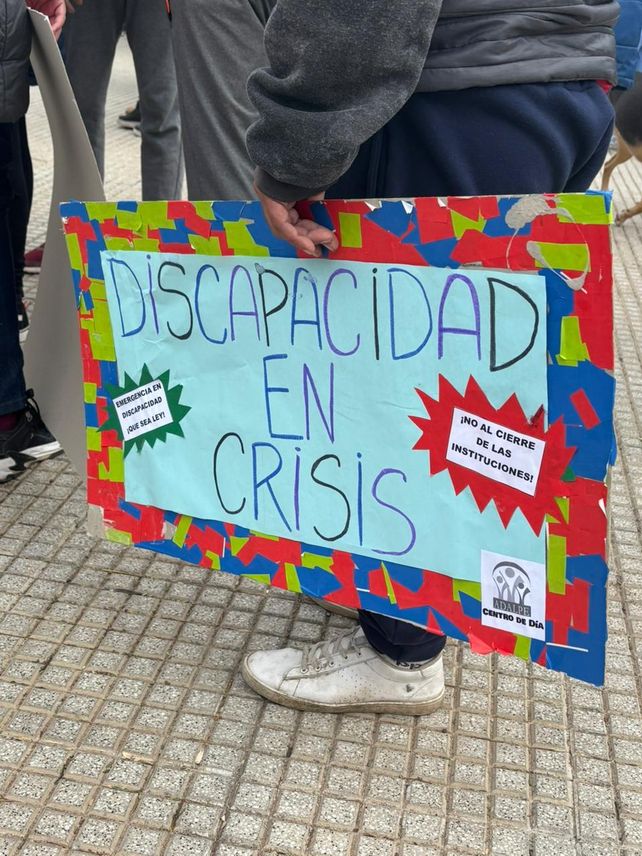 Ningún chico se merece esto: la discapacidad, en el centro de un reclamo desesperado en Santa Fe Ningún chico se merece esto: la discapacidad, en el centro de un reclamo desesperado en Santa Fe