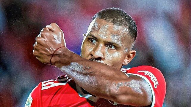 Salomón Rondón y una salida complicada de River.