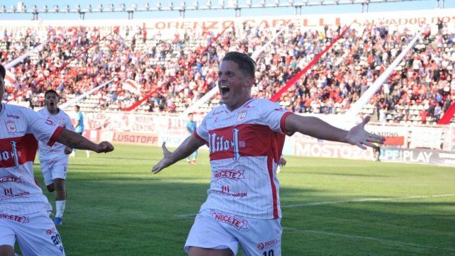 Colón no está solo arriba: Morón lo alcanzó, Racing (C) tropezó y vendrá a Santa Fe golpeado