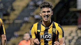 Valdez Chamorro, el volante que le acercaron a Unión