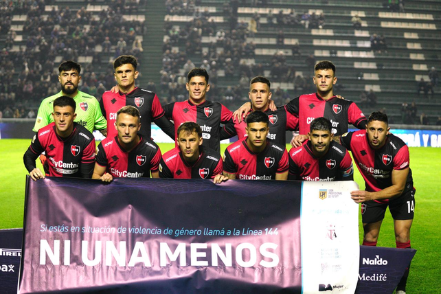 Lucas Hoyos fue el punto más alto de Newells en la noche negra en Banfield