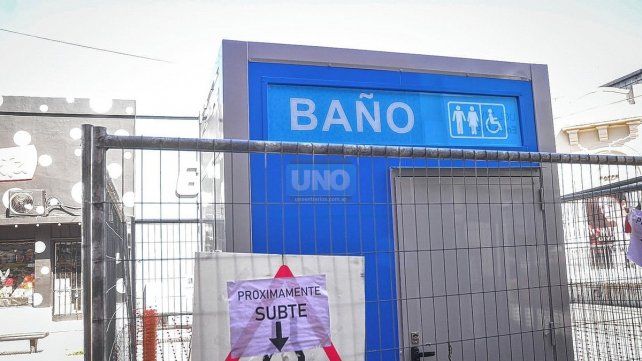 Paraná: Instalaron baños públicos en la peatonal