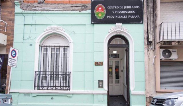 La institución tiene su sede social en Pellegrini 454