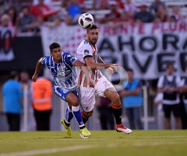 River reaccionó a tiempo para llegar al empate ante Godoy Cruz