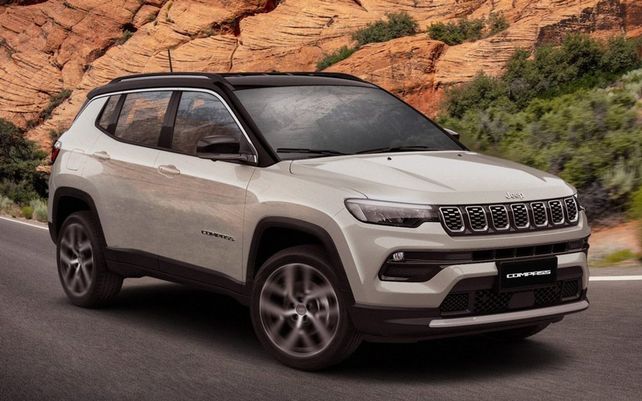 Todas las alternativas se comercializan con un motor 1.3 turbo T270.&nbsp;