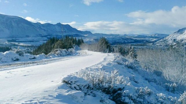 Ola polar y fuertes nevadas en el sur del país anunciaron la llegada del invierno