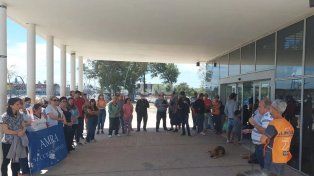 En dos semanas se normalizaría la atención de pediatras en el Iturraspe