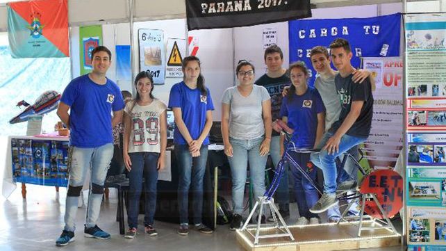 Paranatecno: Estudiantes secundarios sorprendieron por el nivel de sus proyectos