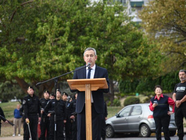 Javkin: Siempre con la Universidad pública, tenemos una historia en esto