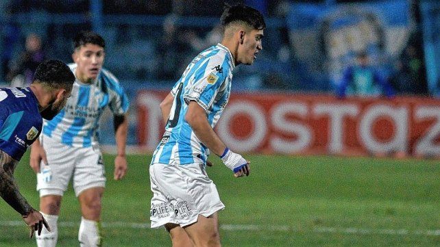 Colón no se resigna en la búsqueda del mediocampista Kevin López