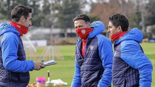 Unión, con tres opciones para reemplazar a Nicolás Paz Unión, con tres opciones para reemplazar a Nicolás Paz