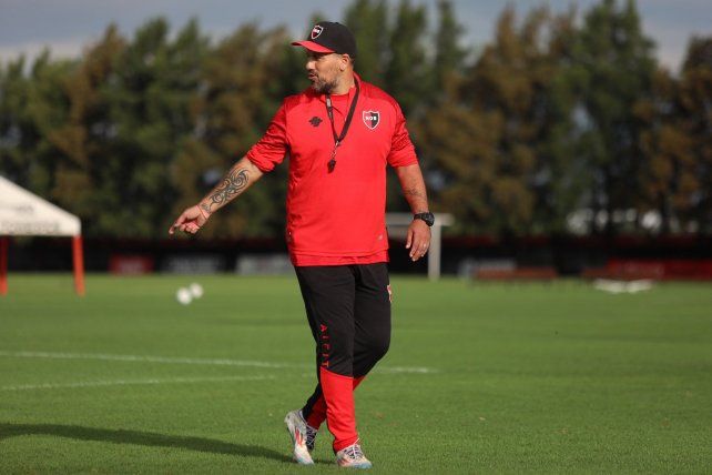 El Ogro Fabbiani pateó el tablero en busca de una reacción de Newells.
