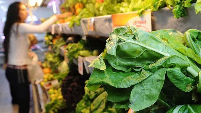 Las verduras de hoja fueron las mas afectada por la seca y la ola de calor en la región Las verduras de hoja fueron las mas afectada por la seca y la ola de calor en la región
