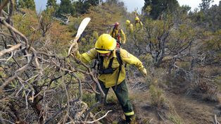 Llovió de a ratos sobre los incendios de la zona de Cholila