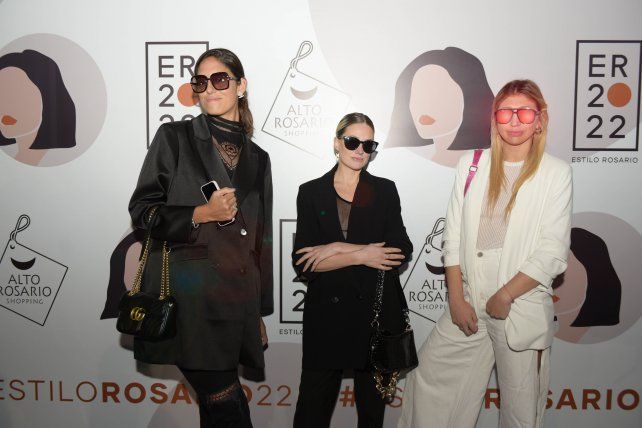 Sofia Casals , Pamela Lejarza y Azul Coloccioni
