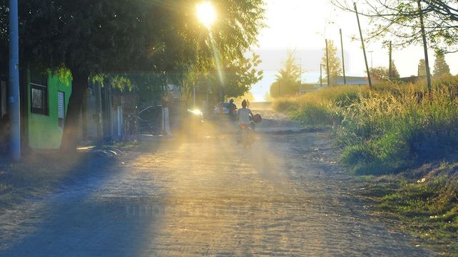 Postergado. Los tiroteos son el aspecto más urgente de un barrio donde faltan muchas soluciones para que las familias vivan mejor.