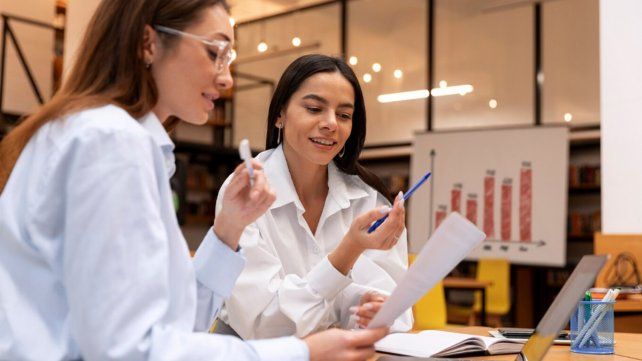 En 2022 las mujeres alcanzaron una tasa de actividad histórica