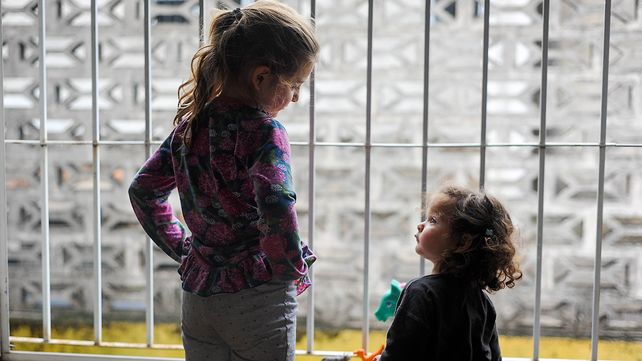 Postales sobre los niños y el encierro: el juego como resistencia