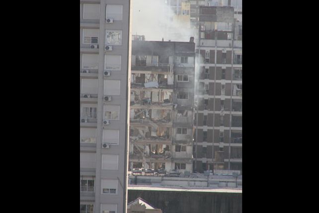 Un muerto y 30 heridos por la fuerte explosión en Rosario
