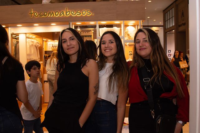 Agustina Rossetti, Luciana González Cid y Lucía Rossetti