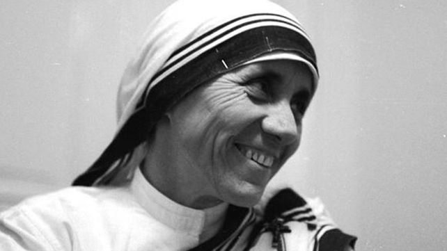 Las milagrosas sanaciones de un brasileño y una india que convirtieron en santa a Madre Teresa Las milagrosas sanaciones de un brasileño y una india que convirtieron en santa a Madre Teresa