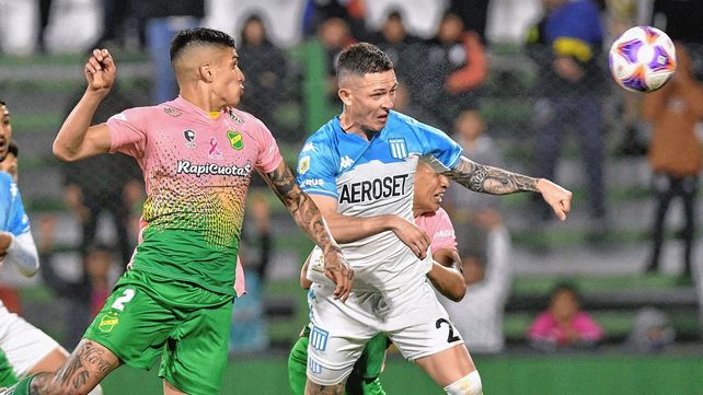 Racing empató y se aleja de los punteros.