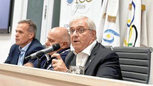 El presidente del COA, Mario Moccia, se reunirá con el gobernador Pullaro y el intendente Poletti.
