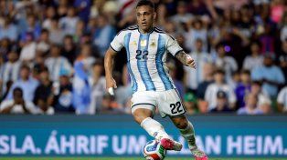 Lautaro fue el acompañante de Messi en los dos primeros partidos del Mundial. Todavía no pudo convertir.