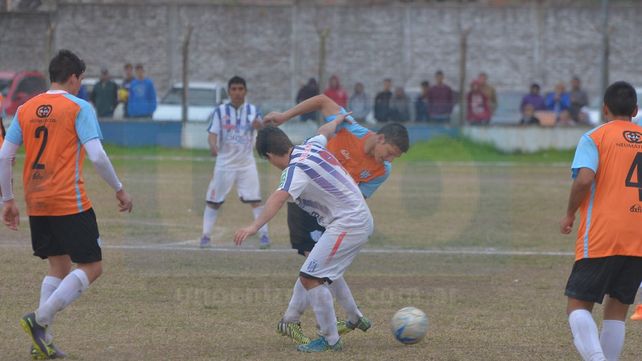 Fútbol violento: árbitro y periodista las víctimas del domingo