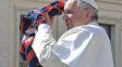 San Lorenzo saludó de manera efusiva al Papa Francisco, a diez años de su llegada al Vaticano.