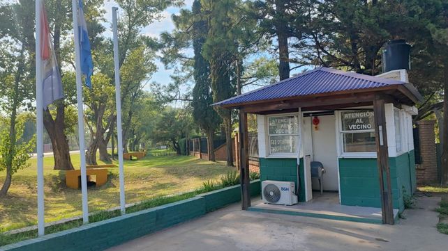 El ataque ocurrió en el centro municipal de ruta 9 ubicado a 150 metros del límite con Funes.
