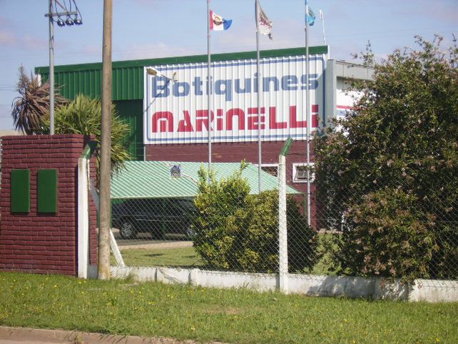 Subsiste. La empresa es la única en la zona; en el país quedan dos del rubro.