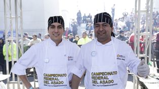 Los secretos de un buen asado, revelados por uno los elegidos como mejores asadores del país
