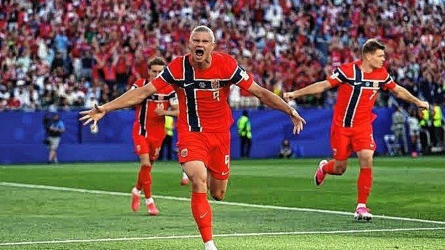 Con dos goles de Haaland