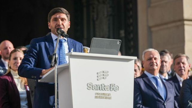 Pullaro reivindicó el rol del Estado y llamó a trabajar juntos en el acto por el 25 de Mayo: Nadie se salva solo