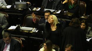 Carrió insultó a Massot: hijo de p...