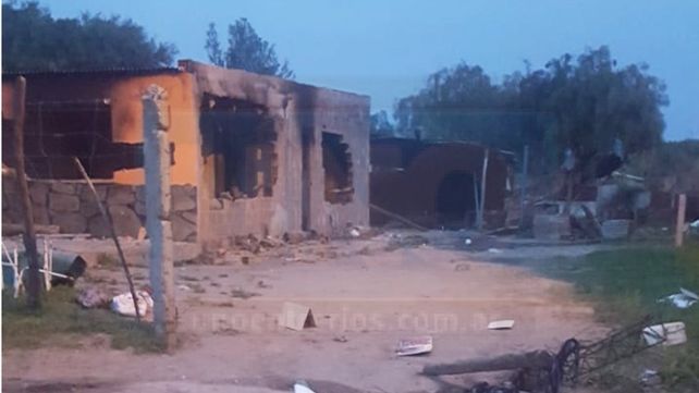 Noche violenta en Capiba: En medio de una balacera expulsaron a una familia