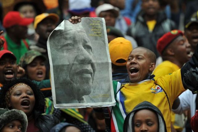 El mundo despide a Mandela en uno de los funerales más multitudinarios de la historia