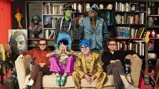 Foto de familia. Hewlett y Albarn junto a sus criaturas. El combo regresó con invitados como Beck y Elton John. Foto de familia. Hewlett y Albarn junto a sus criaturas. El combo regresó con invitados como Beck y Elton John.
