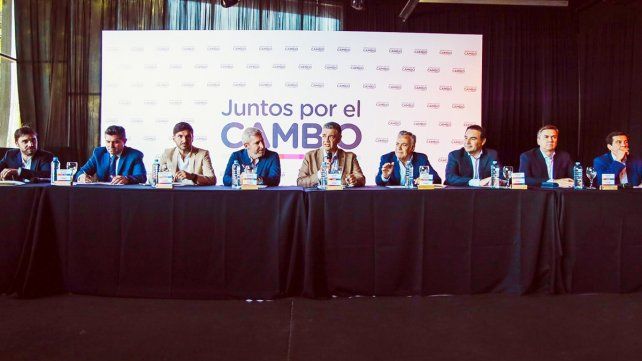 Gobernadores de Juntos por el Cambio aclararon que los que se sumen al gobierno de Milei lo harán a título personal&nbsp;