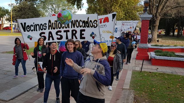 Organizaciones sociales y ambientales piden una nueva Constitución provincial que ponga la vida en el centro