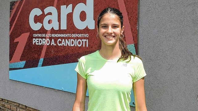 Paula Gómez Iriondo de Velocidad y Resistencia competirá en salto con garrocha