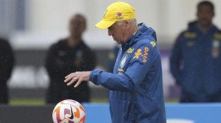 Brasil, que enfrenta a Ecuador, cuenta con la novedad de que debutará su nuevo técnico: Carlo Ancelotti.
