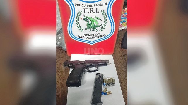 La pistola incautada en Yapeyú