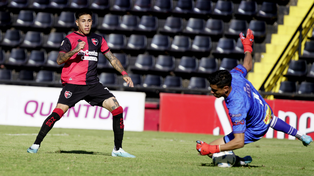 Misael Jaime se perdió un mano a mano frente Midland. Más allá de esa jugada, su ingreso fue importante para Newells.