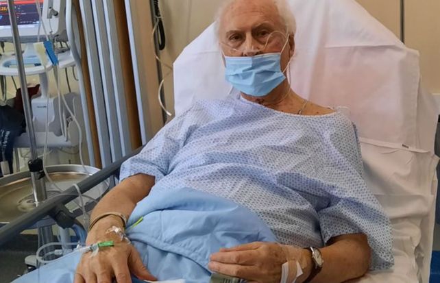 Pino Solanas está internado con coronavirus en París