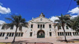 El agente penitenciario termina en prisión por intentar ingresar celulares para los presos en la Cárcel de Coronda